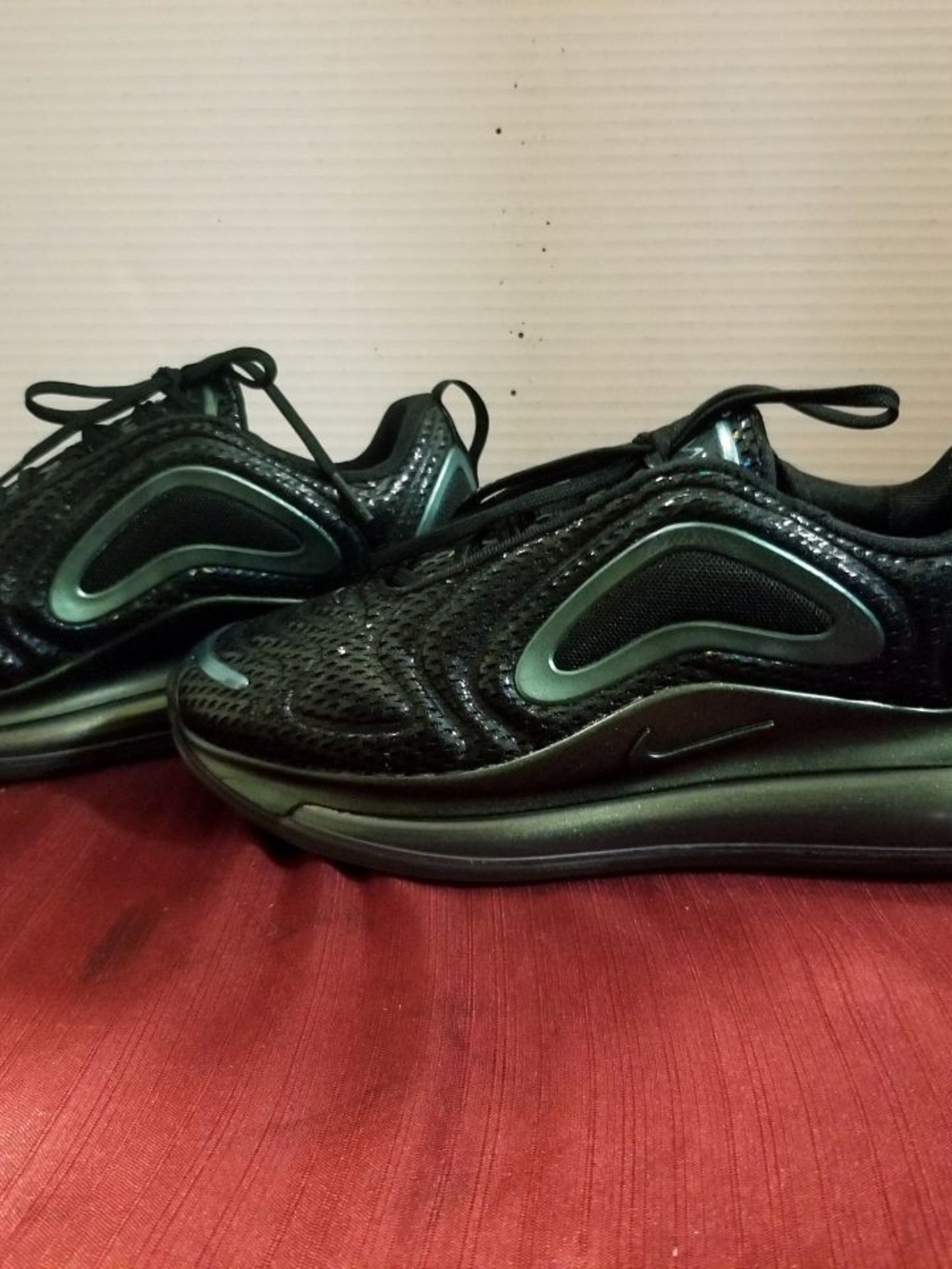 Nike  Dark Green Running Sneakers Nike Air Max 720 Women's 8.5